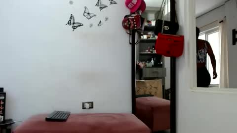 Snapshot of golositha26 chatting on 01/06/26, 07:50 Valentina online show from 01/06/26, 07:50