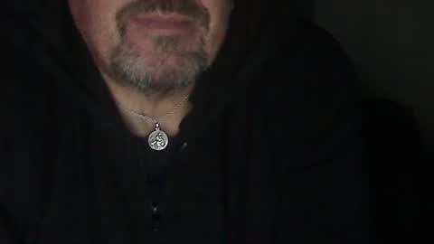 Gomez Addams online show from 11/07/25, 05:13