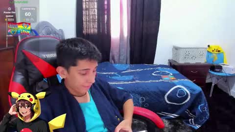 Snapshot of gomitaboy_1 chatting on 11/12/25, 09:03 angel black online show from 11/12/25, 09:03