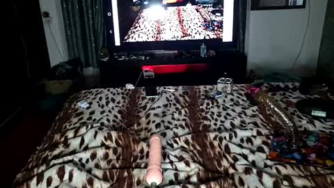 CristalDeep online show from 10/13/25, 04:34
