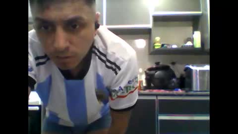 Snapshot of gonzaloargentino2022 chatting on 10/25/25, 02:52 gonzaloargentino2022 online show from 10/25/25, 02:52