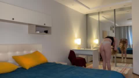 Snapshot of good__choice chatting on 11/26/25, 12:17 Polly online show from 11/26/25, 12:17