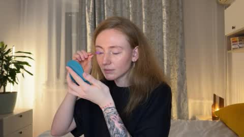 Snapshot of good__choice chatting on 12/03/25, 01:53 Polly online show from 12/03/25, 01:53