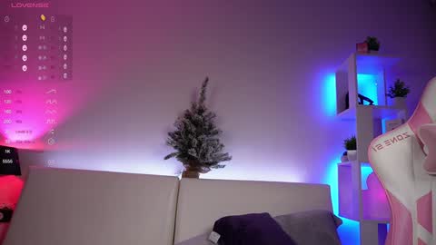 Snapshot of good_barbie chatting on 12/28/24, 04:41 Barbie online show from 12/28/24, 04:41