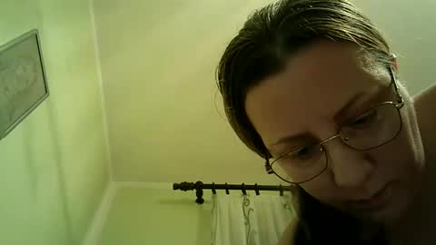 Snapshot of goodass7 chatting on 12/14/24, 04:52 Goodass online show from 12/14/24, 04:52
