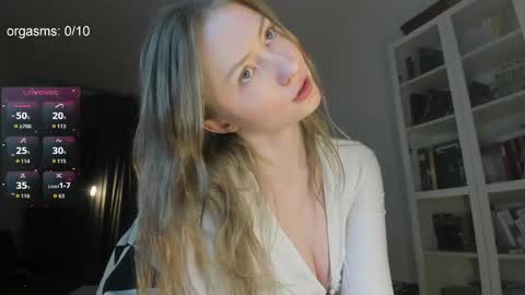 SOPHIE online show from 04/17/26, 12:02