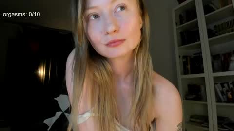SOPHIE online show from 06/07/26, 08:12