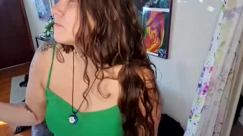 goodgirlcelestecat online show from 11/18/25, 06:45