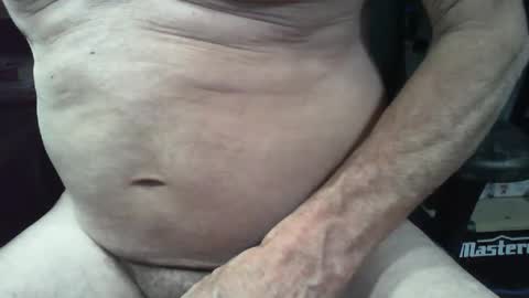 Snapshot of goodguy01960 chatting on 05/08/26, 11:48 goodguy01960 online show from 05/08/26, 11:48