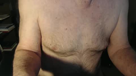 Snapshot of goodking999 chatting on 03/01/25, 05:20 goodking999 online show from 03/01/25, 05:20