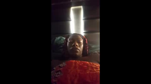 Snapshot of goodzt chatting on 12/16/25, 05:56 goodzt online show from 12/16/25, 05:56