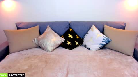 Snapshot of goofyprincezz chatting on 02/27/25, 06:42 Petra online show from 02/27/25, 06:42