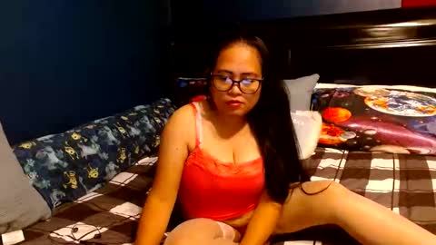 gorgeouslyn09 online show from 09/21/25, 09:49