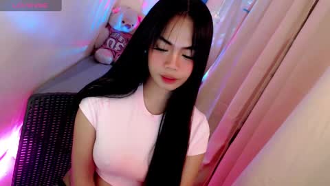 Emmy online show from 03/06/25, 02:51