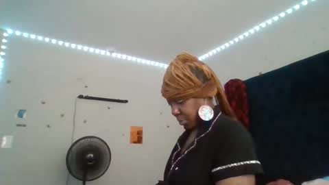 Sue Goddess online show from 03/27/26, 07:46