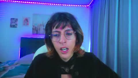 Snapshot of goth_minerva chatting on 06/25/26, 01:59 goth_minerva online show from 06/25/26, 01:59