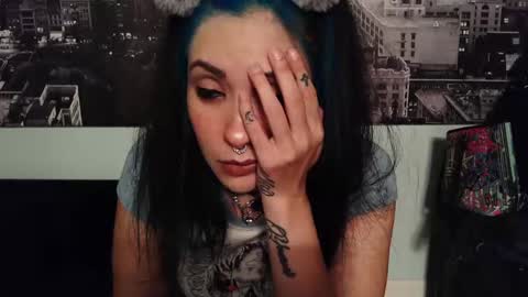 gothbaby305 online show from 10/17/25, 07:44