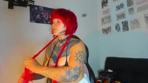 Snapshot of gothic9goddes chatting on 02/03/26, 01:04 GG online show from 02/03/26, 01:04