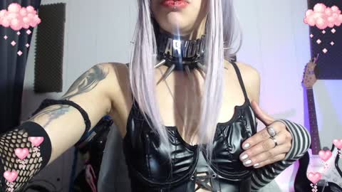        online show from 12/03/24, 06:26