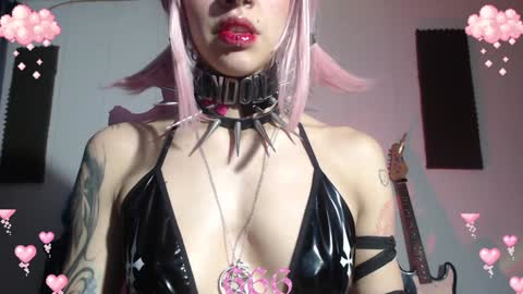        online show from 01/17/25, 03:23