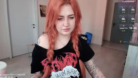 Snapshot of gothkittys chatting on 04/22/26, 10:39 traumfrau Kira angel face devil eyes I SELL A LOT VIDEO IN GALLERY online show from 04/22/26, 10:39