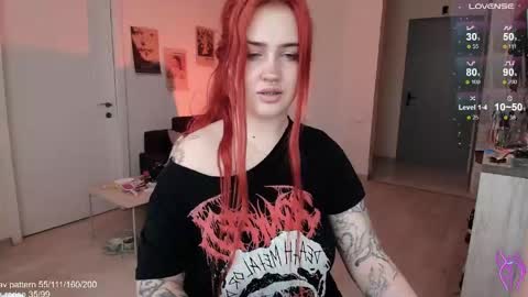Snapshot of gothkittys chatting on 05/06/26, 02:44 traumfrau Kira angel face devil eyes I SELL A LOT VIDEO IN GALLERY online show from 05/06/26, 02:44
