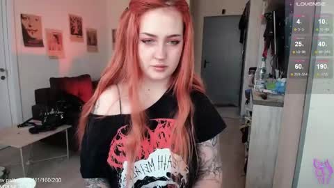 Snapshot of gothkittys chatting on 05/22/26, 12:00 traumfrau Kira angel face devil eyes I SELL A LOT VIDEO IN GALLERY online show from 05/22/26, 12:00