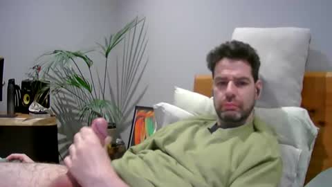 Snapshot of gottabeabstract chatting on 07/17/26, 12:45 gottabeabstract online show from 07/17/26, 12:45