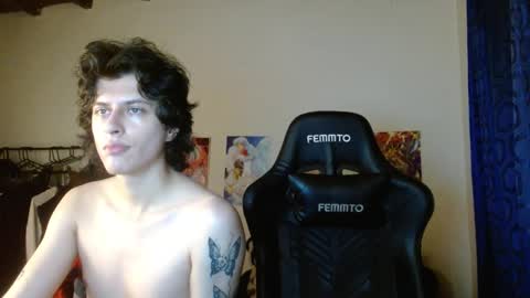 Snapshot of gowther__ chatting on 01/29/25, 06:33 angelito tu novio online show from 01/29/25, 06:33