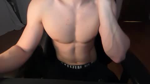 Snapshot of goyowild chatting on 12/19/25, 03:24 Creamcouple online show from 12/19/25, 03:24