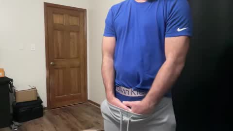 Snapshot of gqimage chatting on 12/06/24, 05:31 GQImage online show from 12/06/24, 05:31