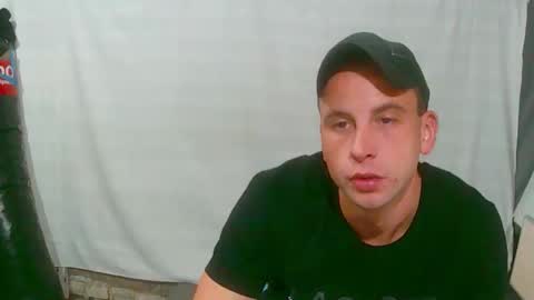 Snapshot of grabisz30 chatting on 10/31/25, 06:53 grabisz30 online show from 10/31/25, 06:53