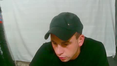 Snapshot of grabisz30 chatting on 11/02/25, 11:29 grabisz30 online show from 11/02/25, 11:29