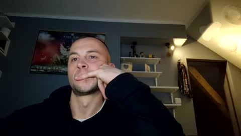 Snapshot of grabisz30 chatting on 11/26/25, 02:01 grabisz30 online show from 11/26/25, 02:01