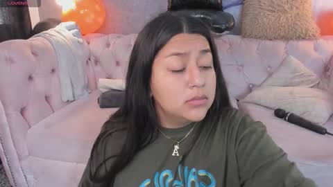 Snapshot of grace77_ chatting on 11/01/25, 12:51 Grace online show from 11/01/25, 12:51