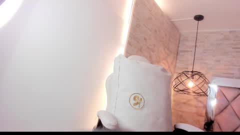 Snapshot of grace_daviss chatting on 05/27/26, 10:56 GRACE online show from 05/27/26, 10:56