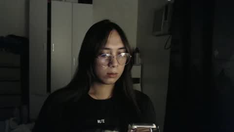 HoneyGrace online show from 01/14/25, 06:24