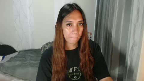 Snapshot of grace_for_youuu chatting on 06/28/26, 05:41 HoneyGrace online show from 06/28/26, 05:41