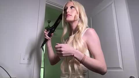 grace bailey online show from 04/18/26, 09:59
