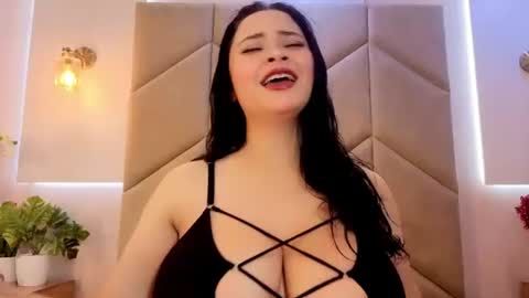 GRACE online show from 06/30/26, 04:02