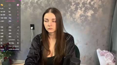 Snapshot of gracebrownnn chatting on 07/23/26, 01:58 Grace Brown online show from 07/23/26, 01:58