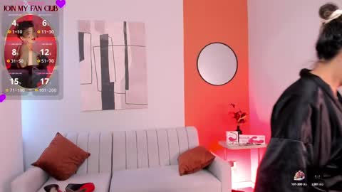 Zuly online show from 09/16/25, 08:21