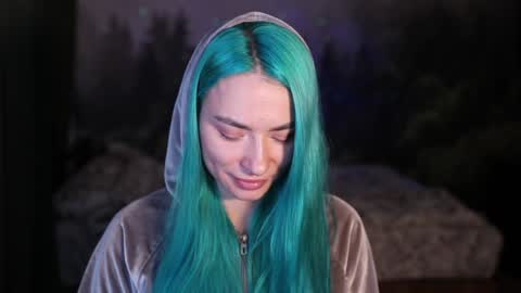 Snapshot of gracegreen chatting on 12/13/24, 11:45 I will be glad to see you 30 N 1800 - 2300 gmt3 online show from 12/13/24, 11:45