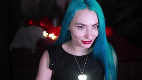 Snapshot of gracegreen chatting on 02/14/25, 05:03 I will be glad to see you 30 N 1800 - 2300 gmt3 online show from 02/14/25, 05:03