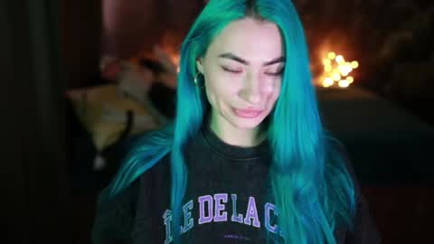 Snapshot of gracegreen chatting on 03/08/25, 10:32 I will be glad to see you 30 N 1800 - 2300 gmt3 online show from 03/08/25, 10:32