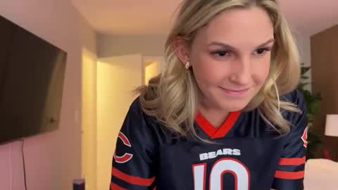 Snapshot of graciemae_baexx chatting on 01/12/25, 04:50 Gracie Mae online show from 01/12/25, 04:50