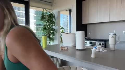 Snapshot of graciemae_baexx chatting on 11/03/25, 05:58 Gracie Mae online show from 11/03/25, 05:58