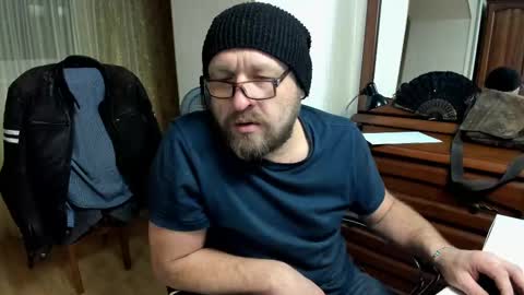 Anthony online show from 03/07/25, 06:22