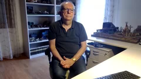 Snapshot of grandpach chatting on 02/24/25, 08:17 grandpach online show from 02/24/25, 08:17