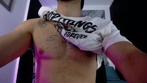 Grant Irons  online show from 04/04/26, 12:13